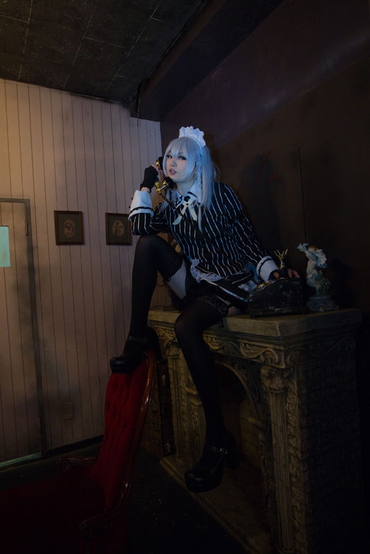 Touhou – Izayoi Sakuya cosplay by Mari 32