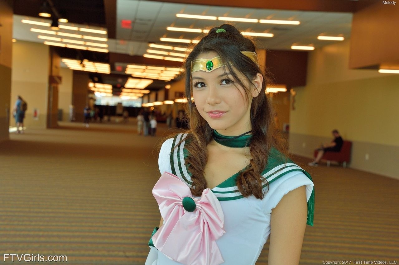 Melody Wylde as Sailor Jupiter 110