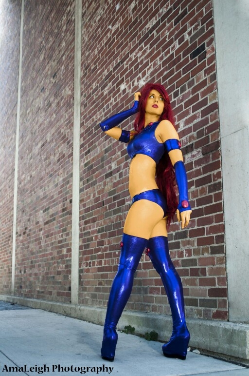 Starfire by PureLight Cosplay 45