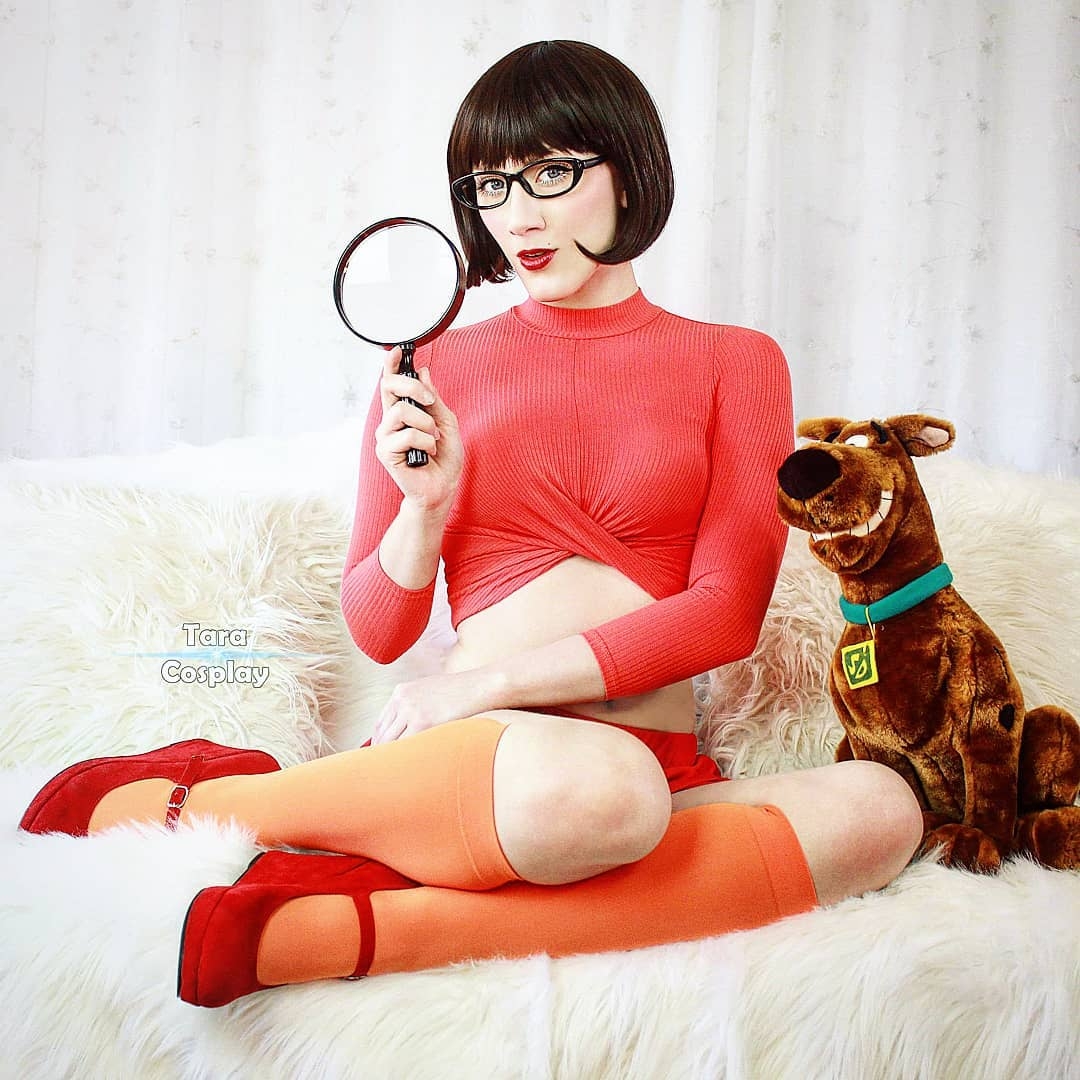Tara Cosplay - Velma Dinkley 3
