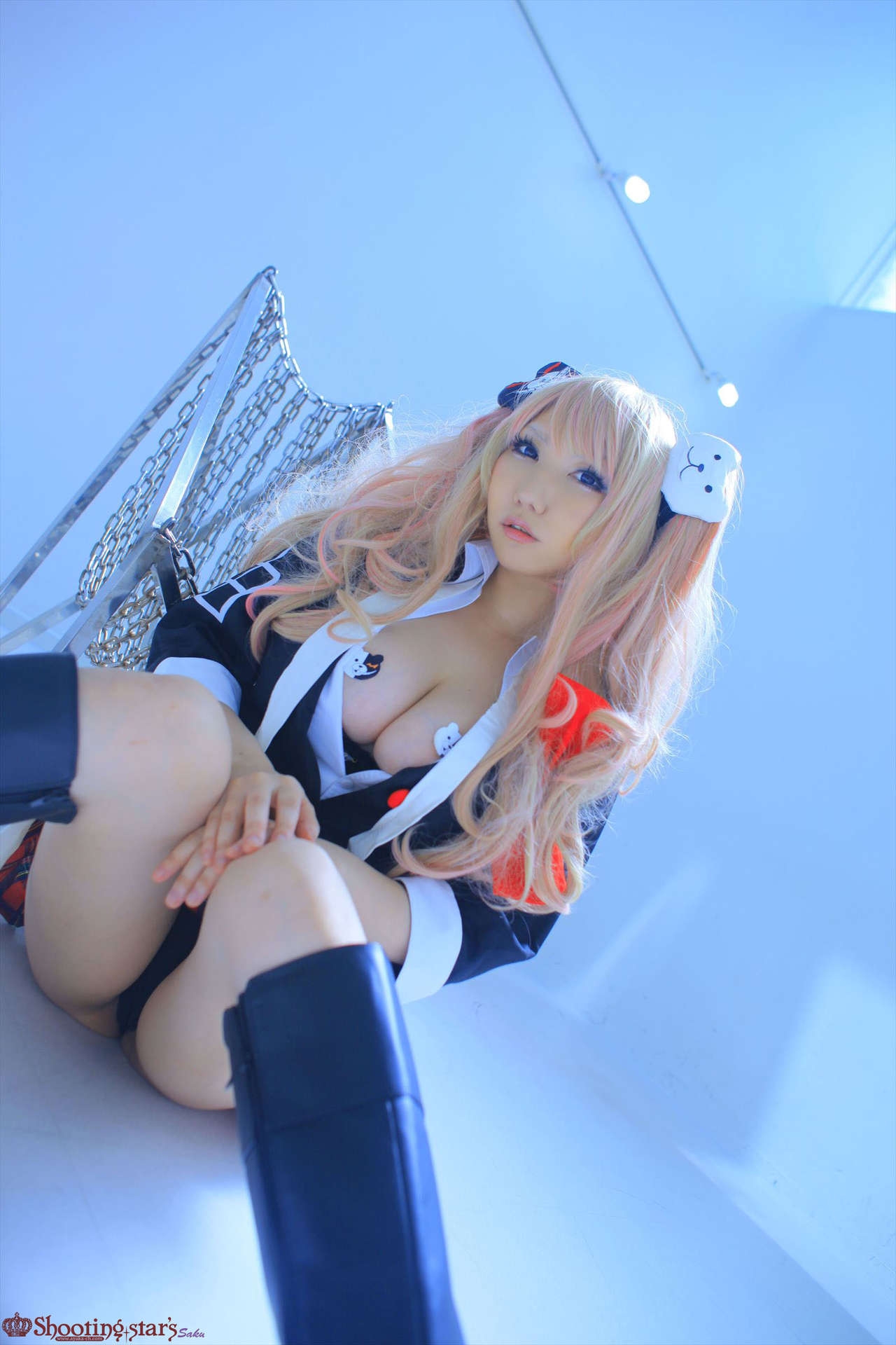 Shooting Star's (SAKU)  - Despair (Dangan Ronpa) 45