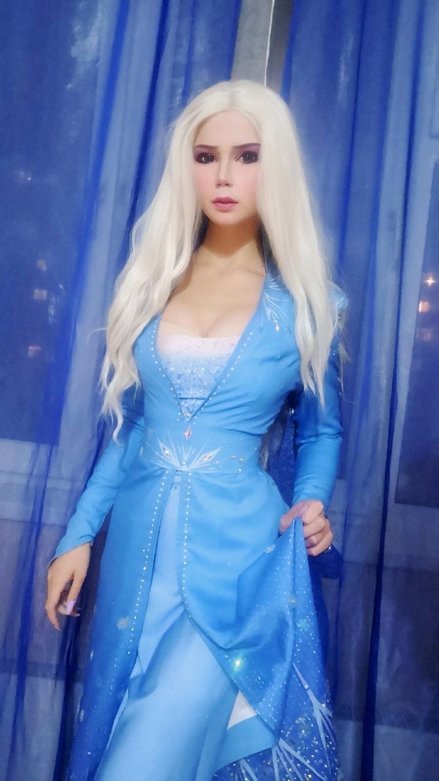Oichi Chan - Queen Elsa 10