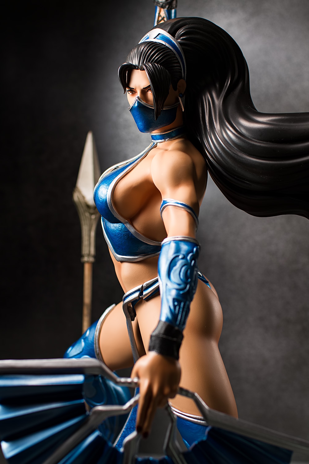 Kitana from Mortal Kombat (Pop Culture Shock Version) [www.tentaclearmada.com] 9