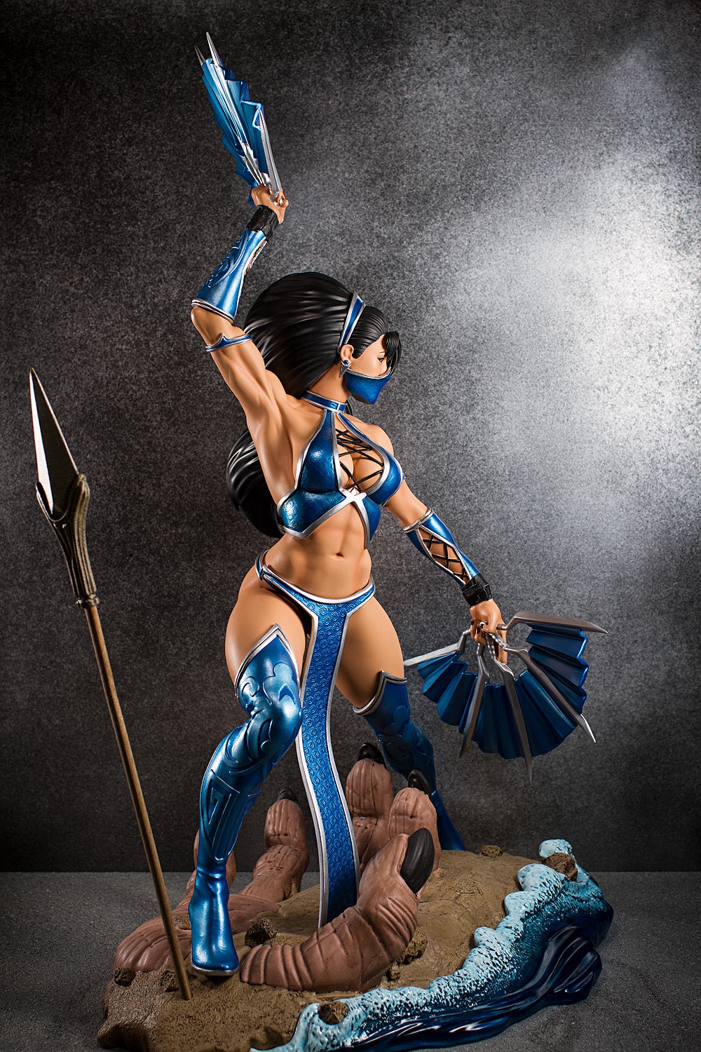 Kitana from Mortal Kombat (Pop Culture Shock Version) [www.tentaclearmada.com] 22