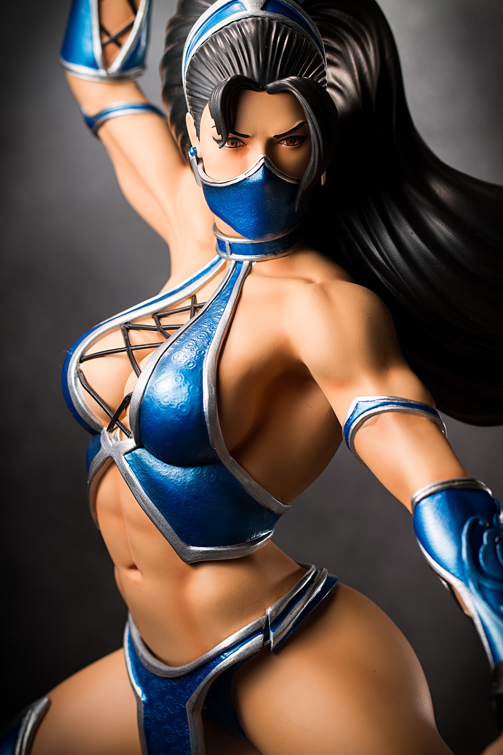 Kitana from Mortal Kombat (Pop Culture Shock Version) [www.tentaclearmada.com] 29