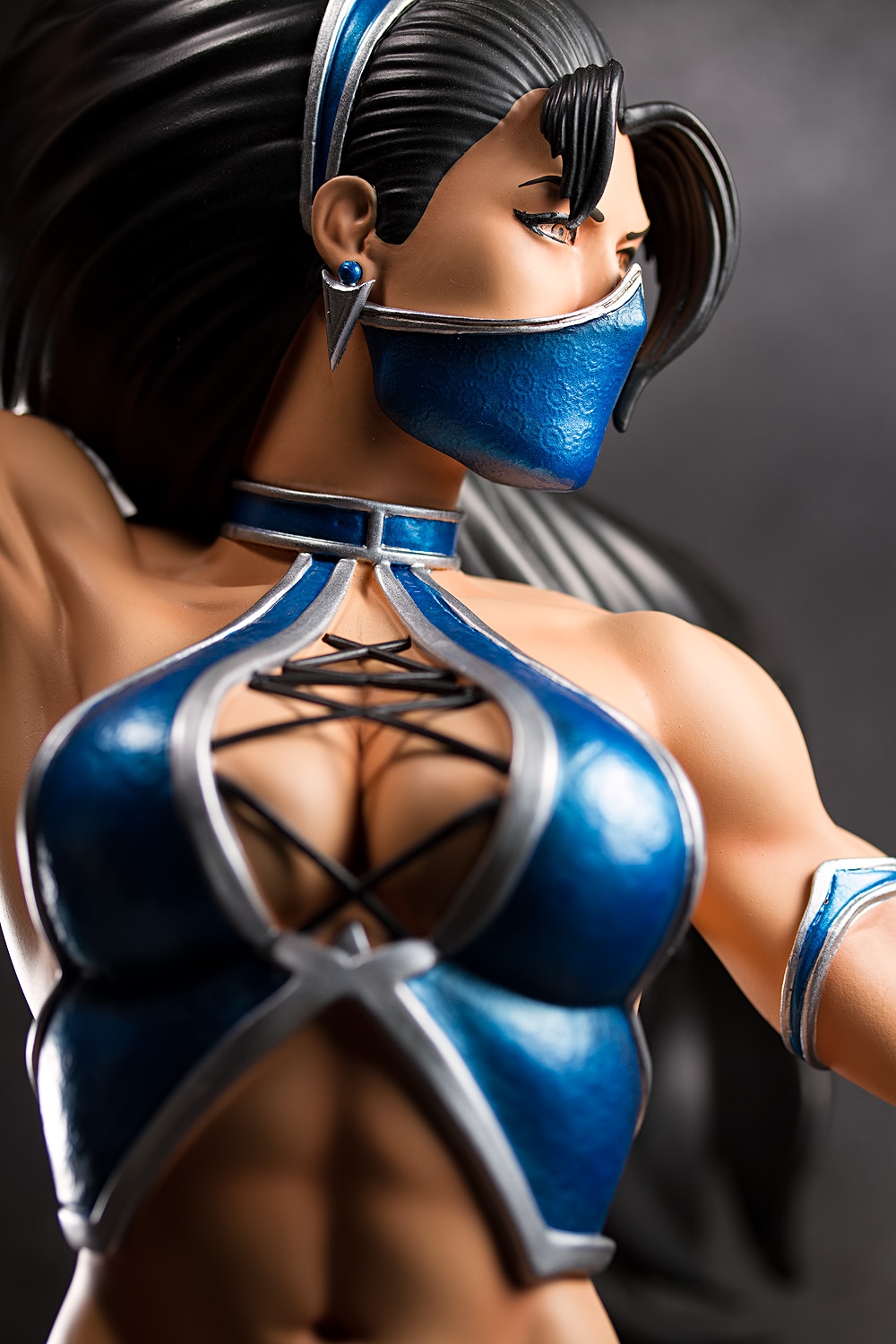 Kitana from Mortal Kombat (Pop Culture Shock Version) [www.tentaclearmada.com] 6