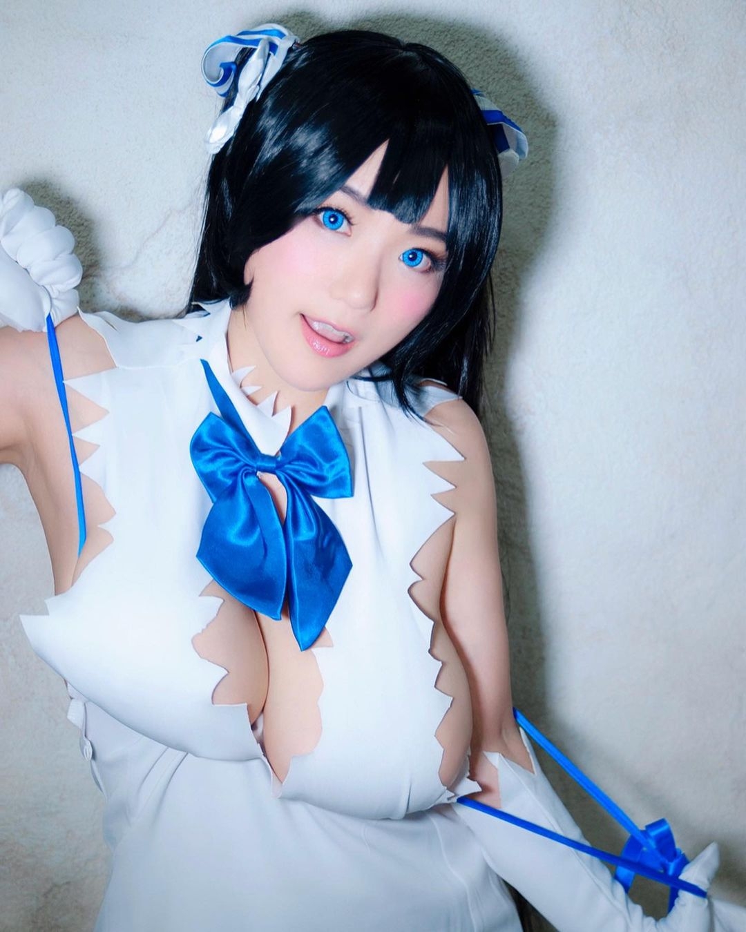 Kaho Shibuya - Hestia 3