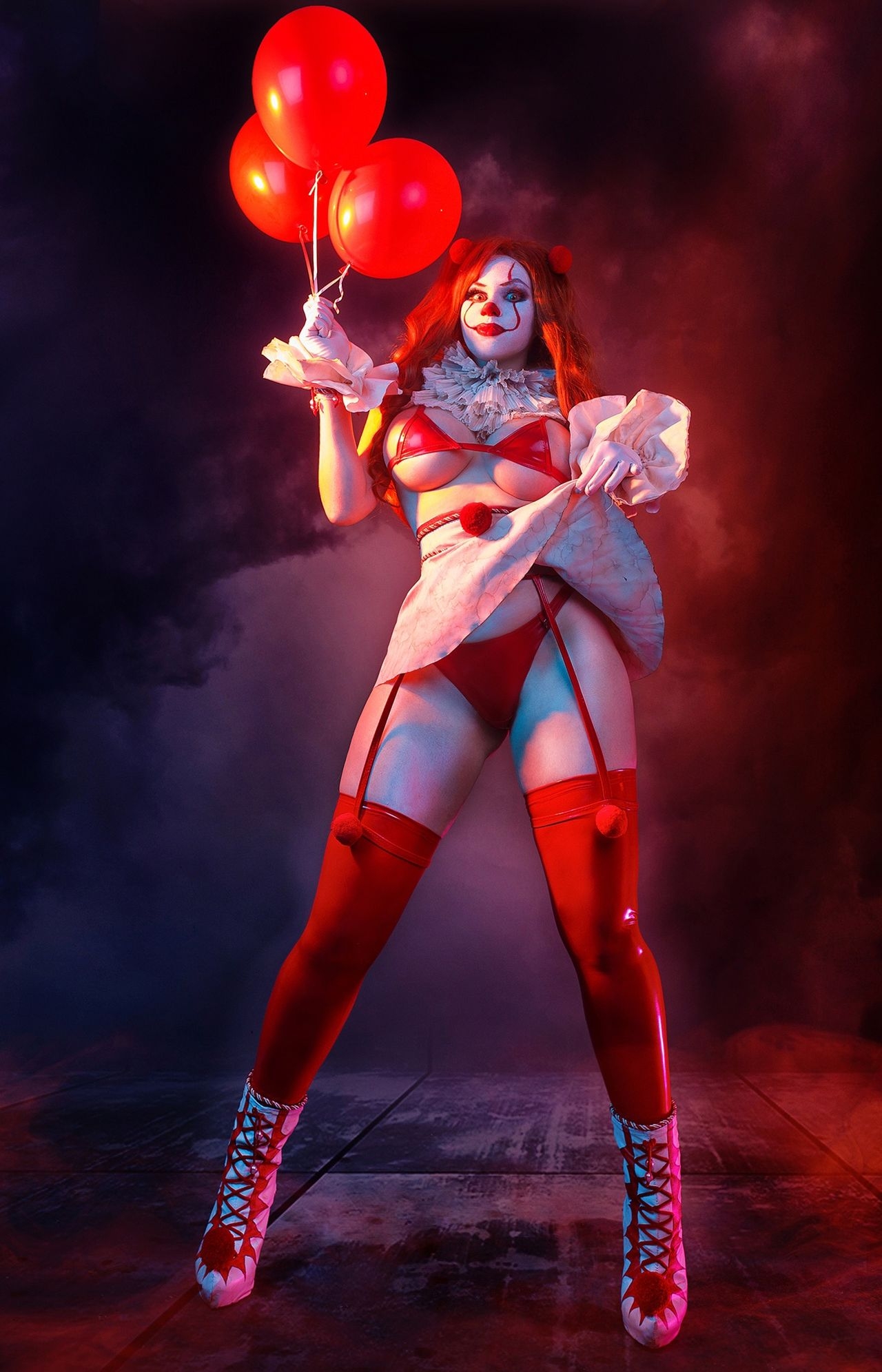 Alice Cosplay - Pennywise 13