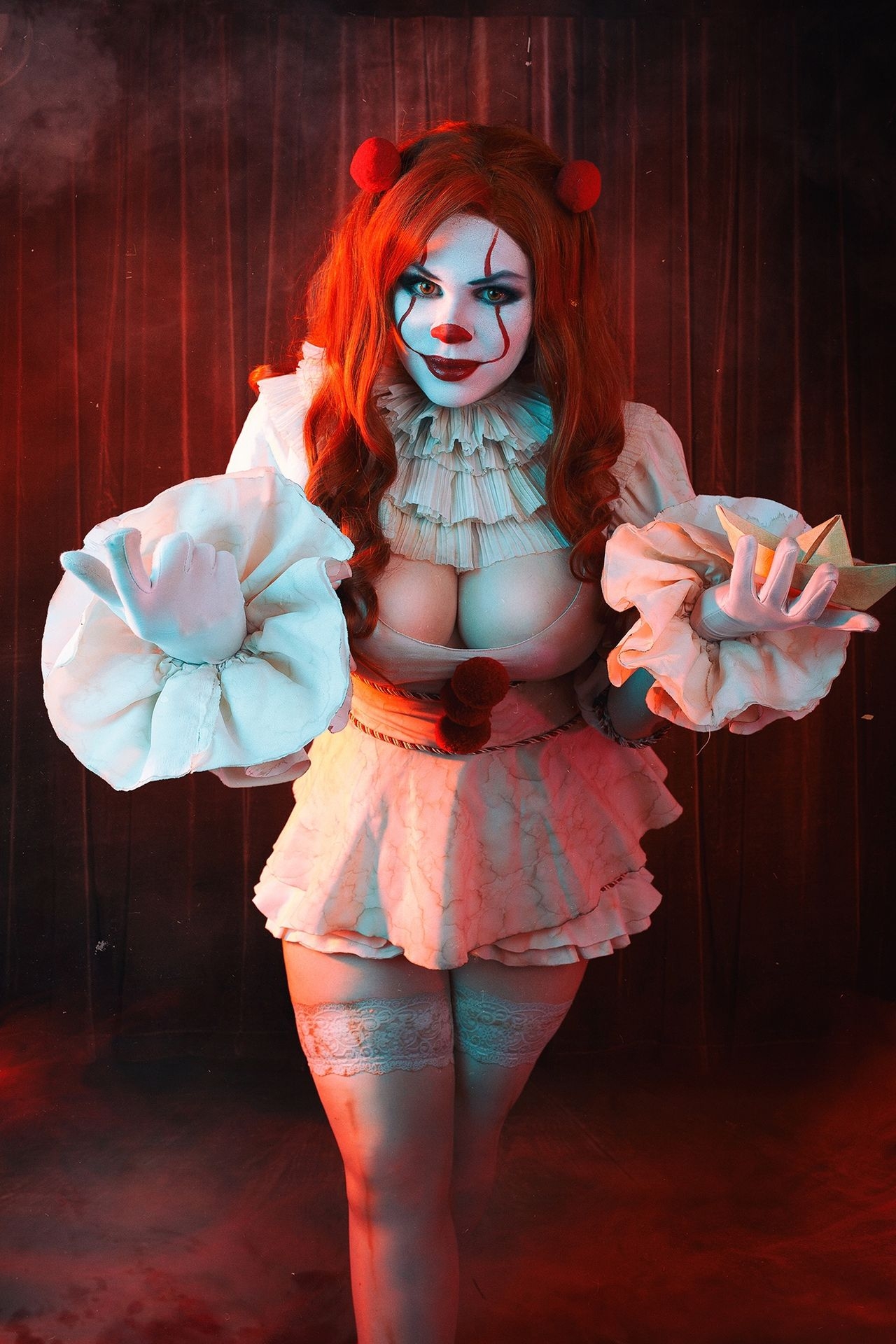 Alice Cosplay - Pennywise 7