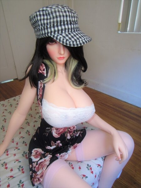 Elsa Babe HB027 Yoshida Ayumi 150cm XXL Doll by Sate 2