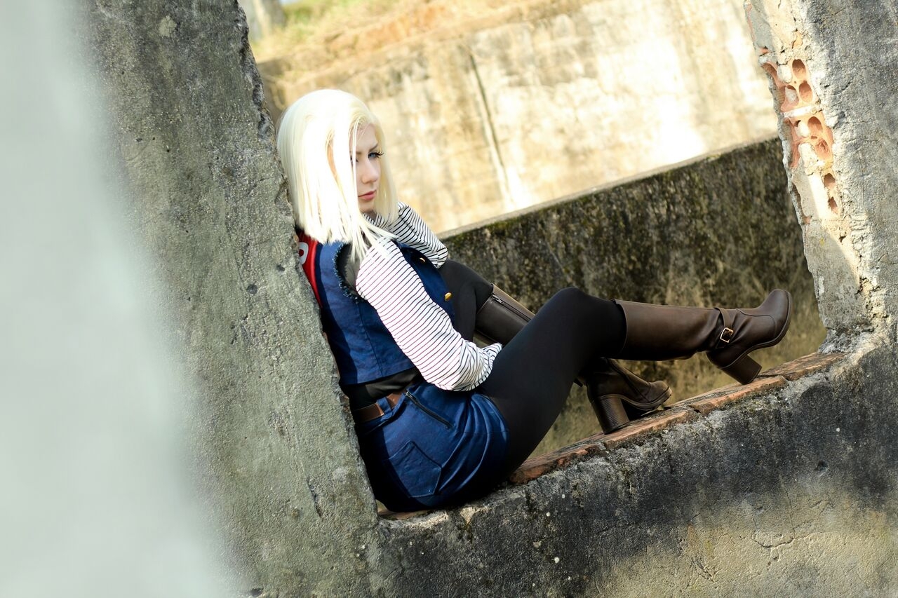 Giu Hellsing - Android 18 0