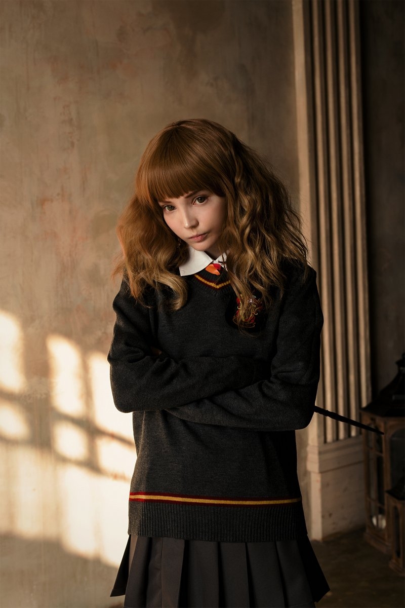 Rocksy Light — Hermione Granger [Harry Potter Series] 3