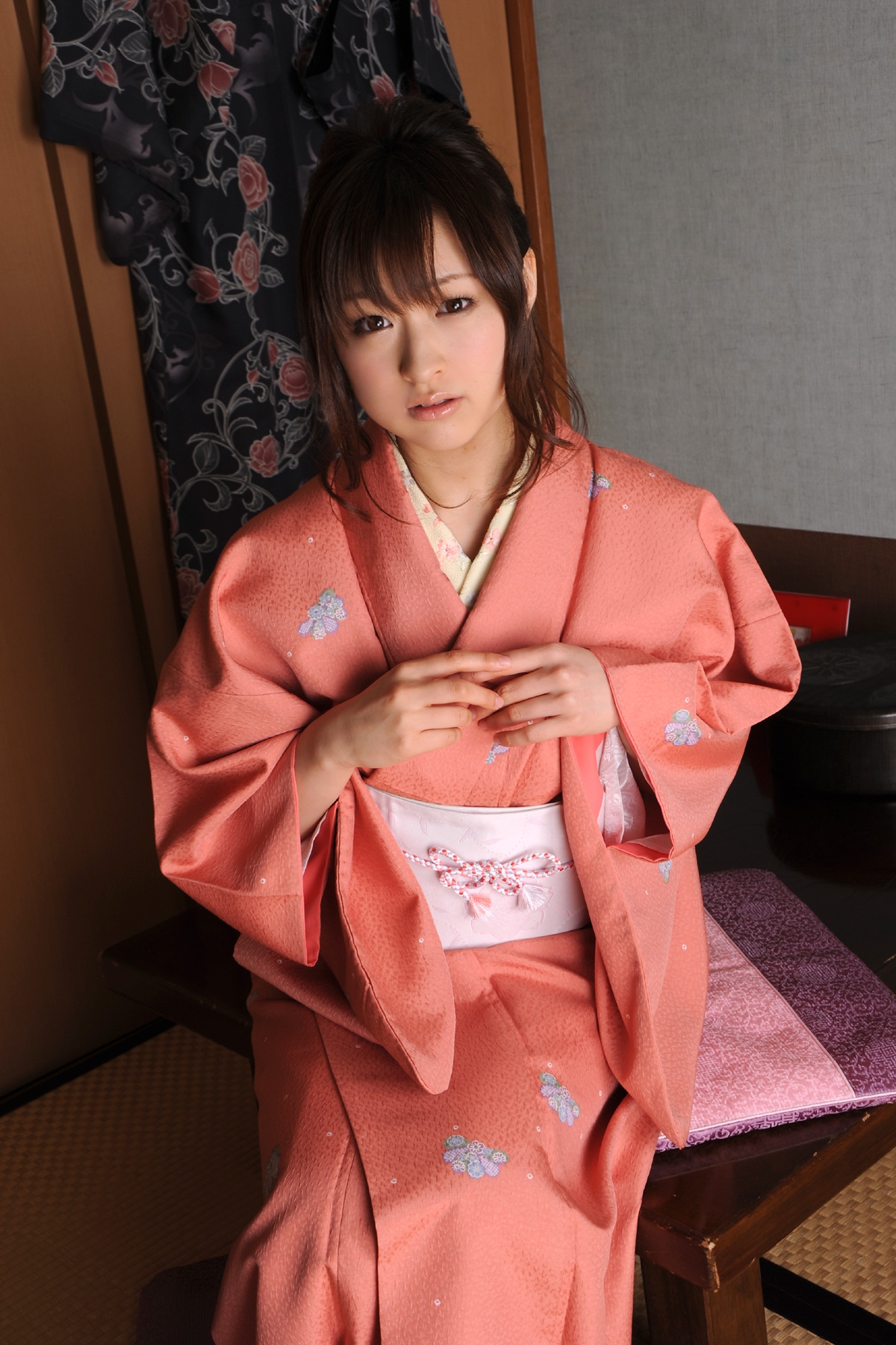 X-City Juicy Honey Kimono18 Yukiko Suou 13