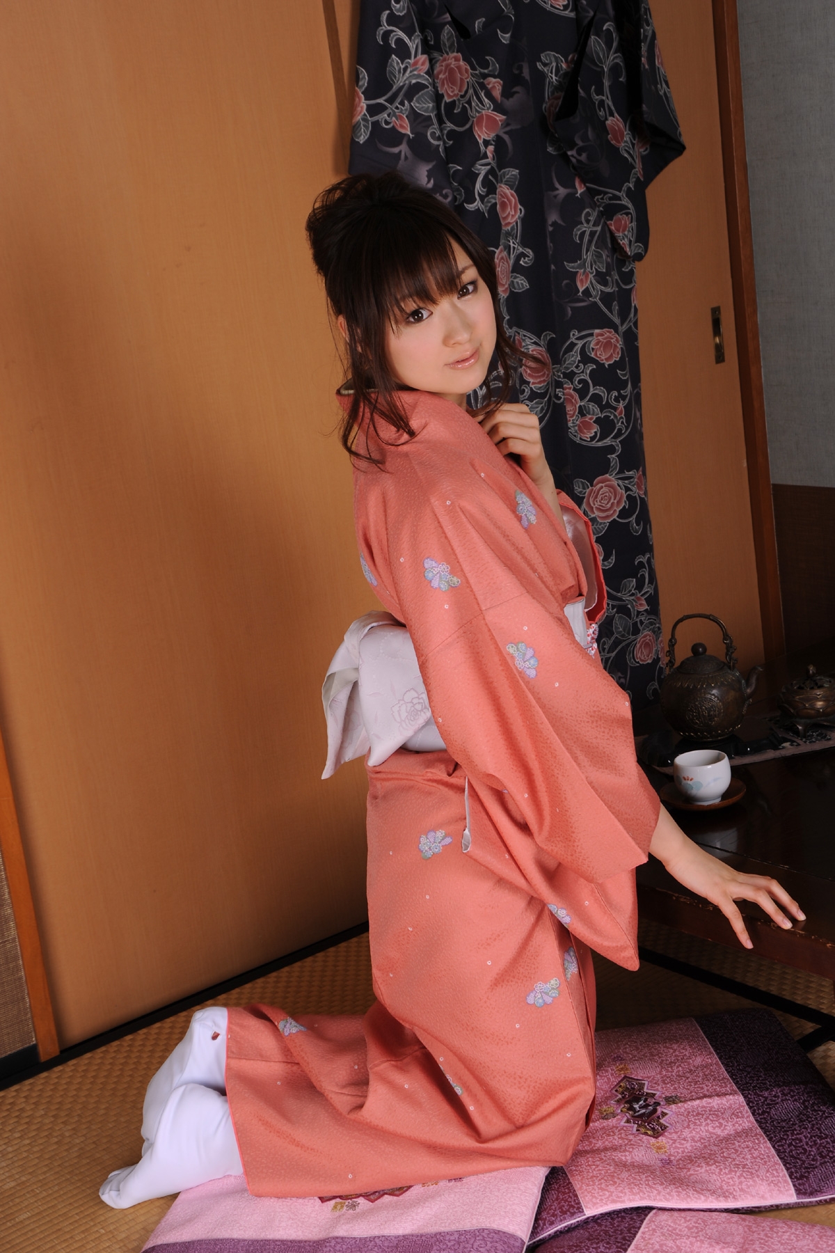 X-City Juicy Honey Kimono18 Yukiko Suou 8