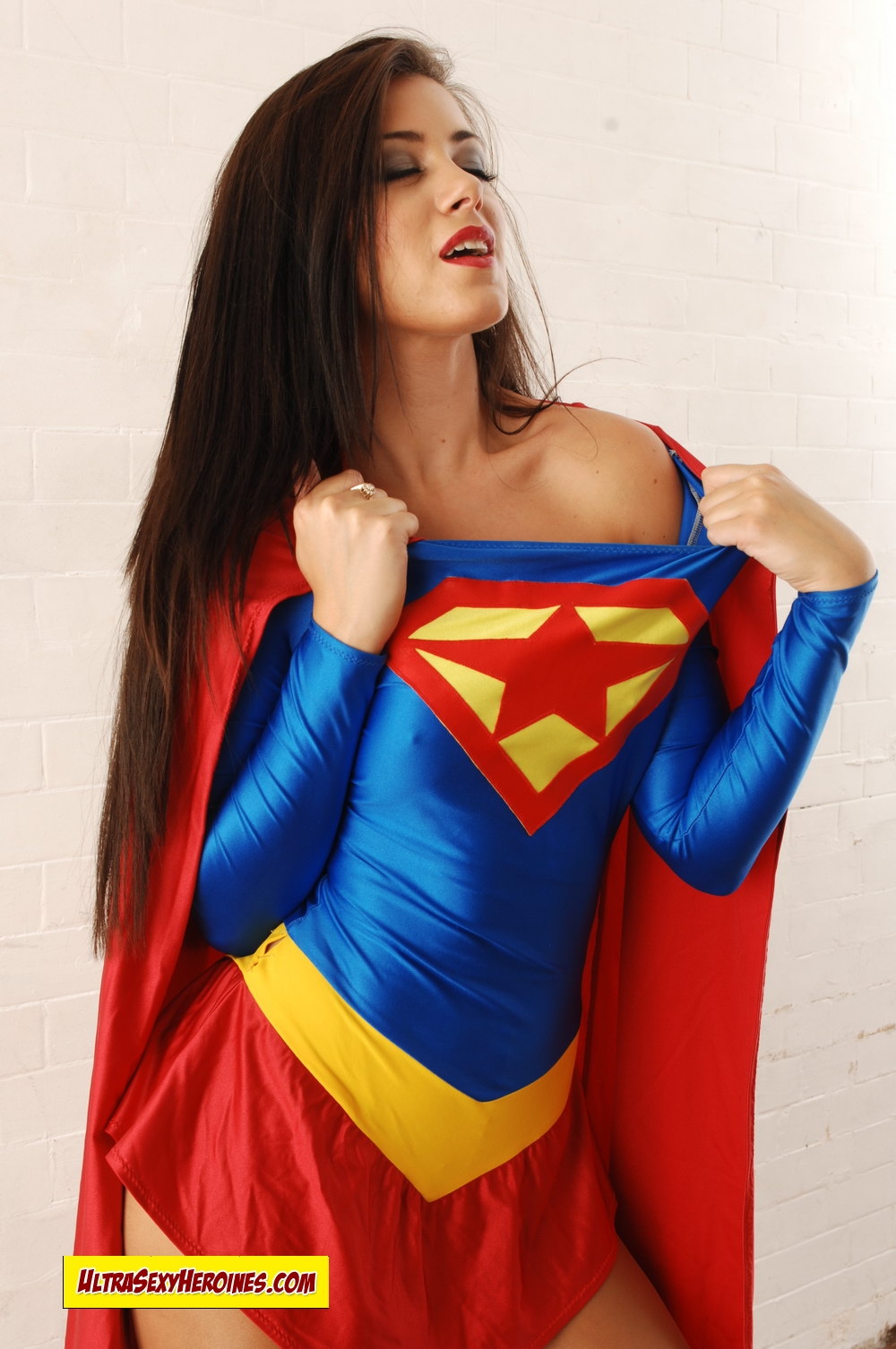 [UltraSexyHeroines] Super Heroine Cosplay Nude - Holly 89