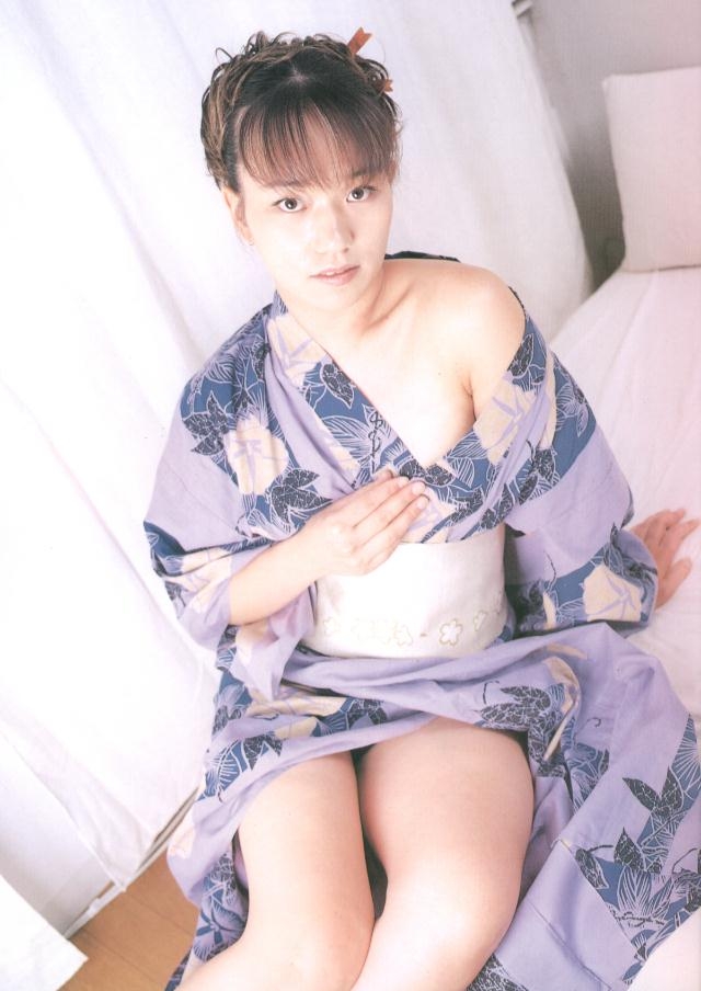 [Japanese Underground Skinmag] W Shot (Uncensored) 2