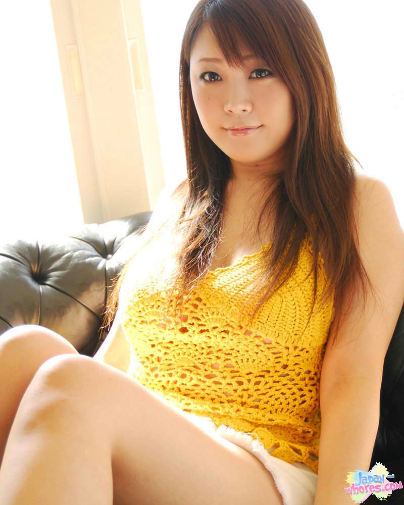 Hinata Komine - Yellow Top 9