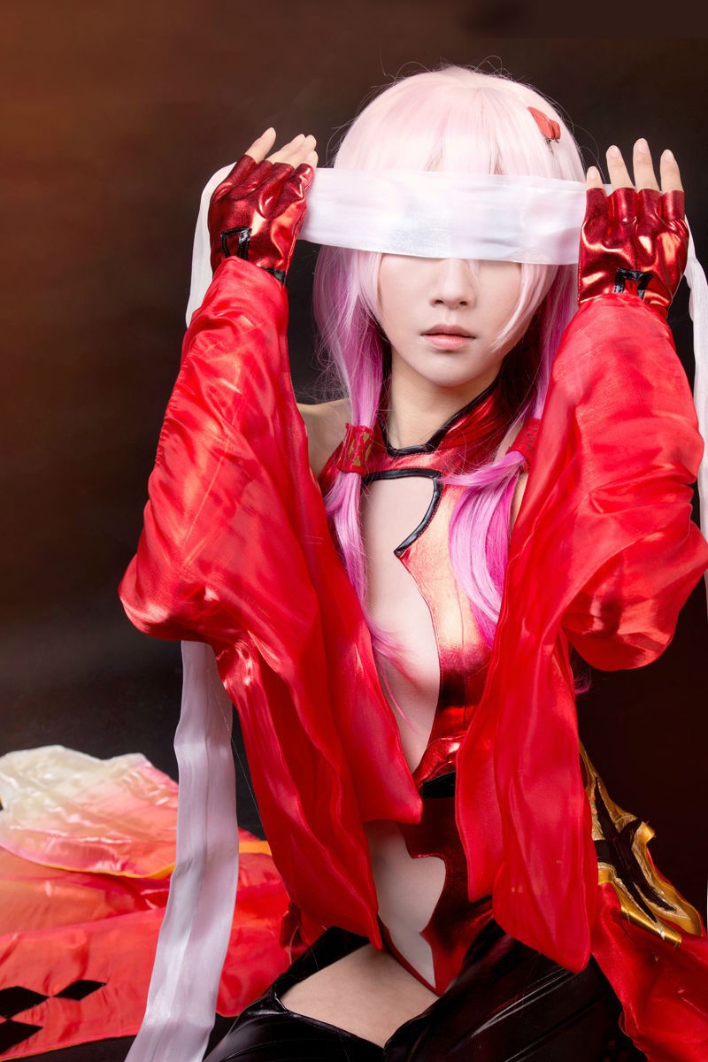 Sexy Inori Yuzuriha cosplay( GUILTY CROWN) 12