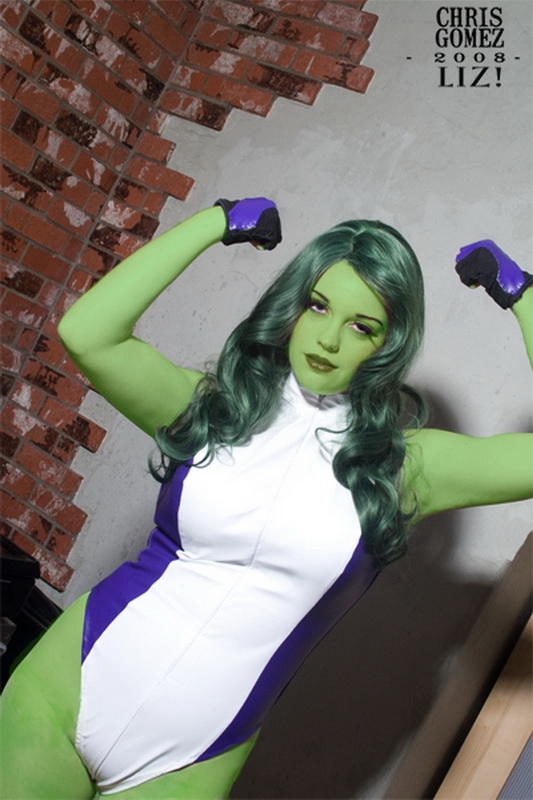 She-Hulk (cosplay) 13