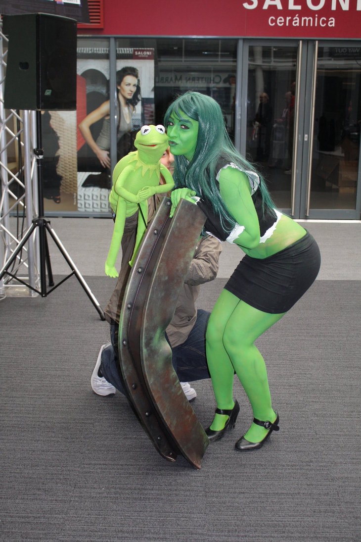 She-Hulk (cosplay) 8