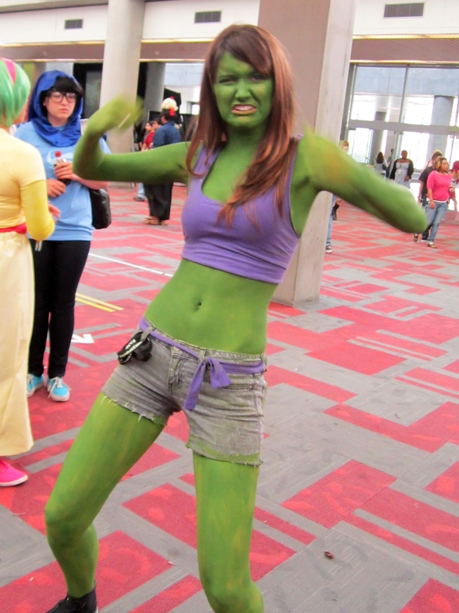 She-Hulk (cosplay) 98