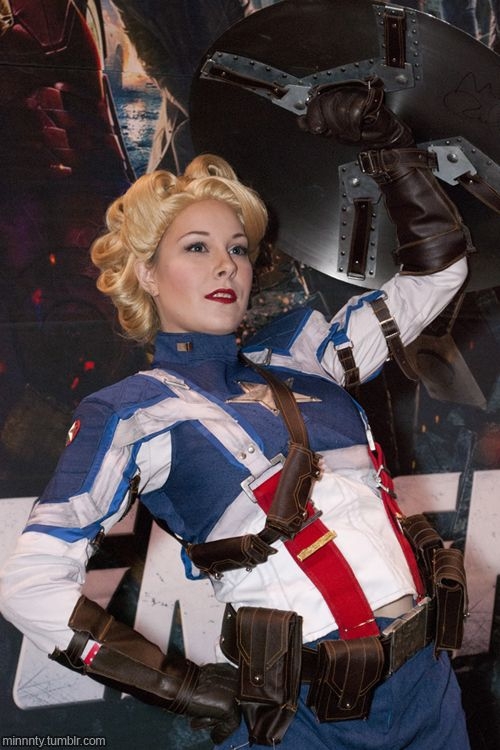 Captain America : female version (cosplay) 10