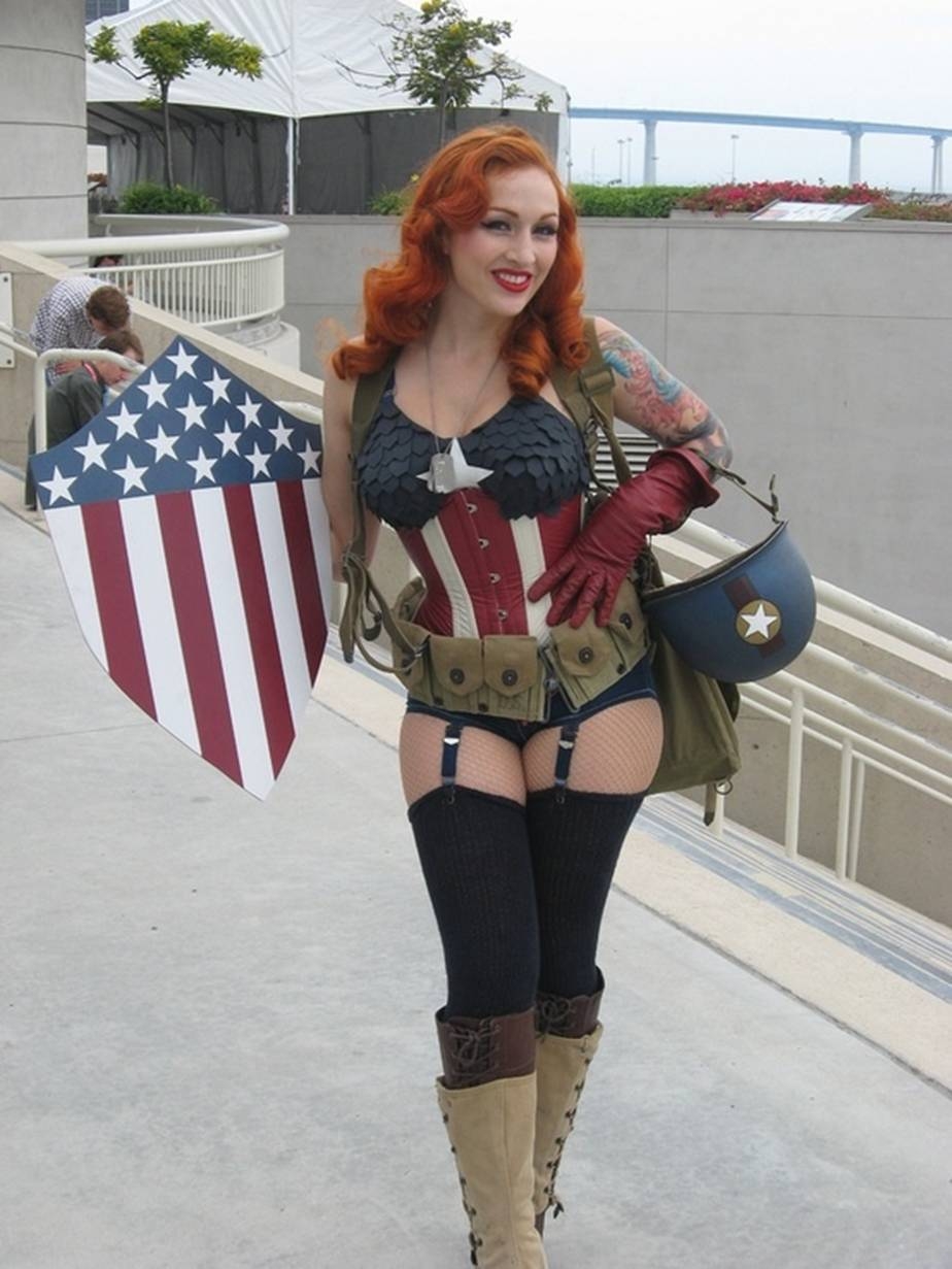 Captain America : female version (cosplay) 12