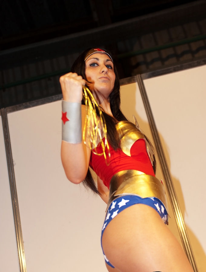 Essential Wonder Woman Cosplay 111