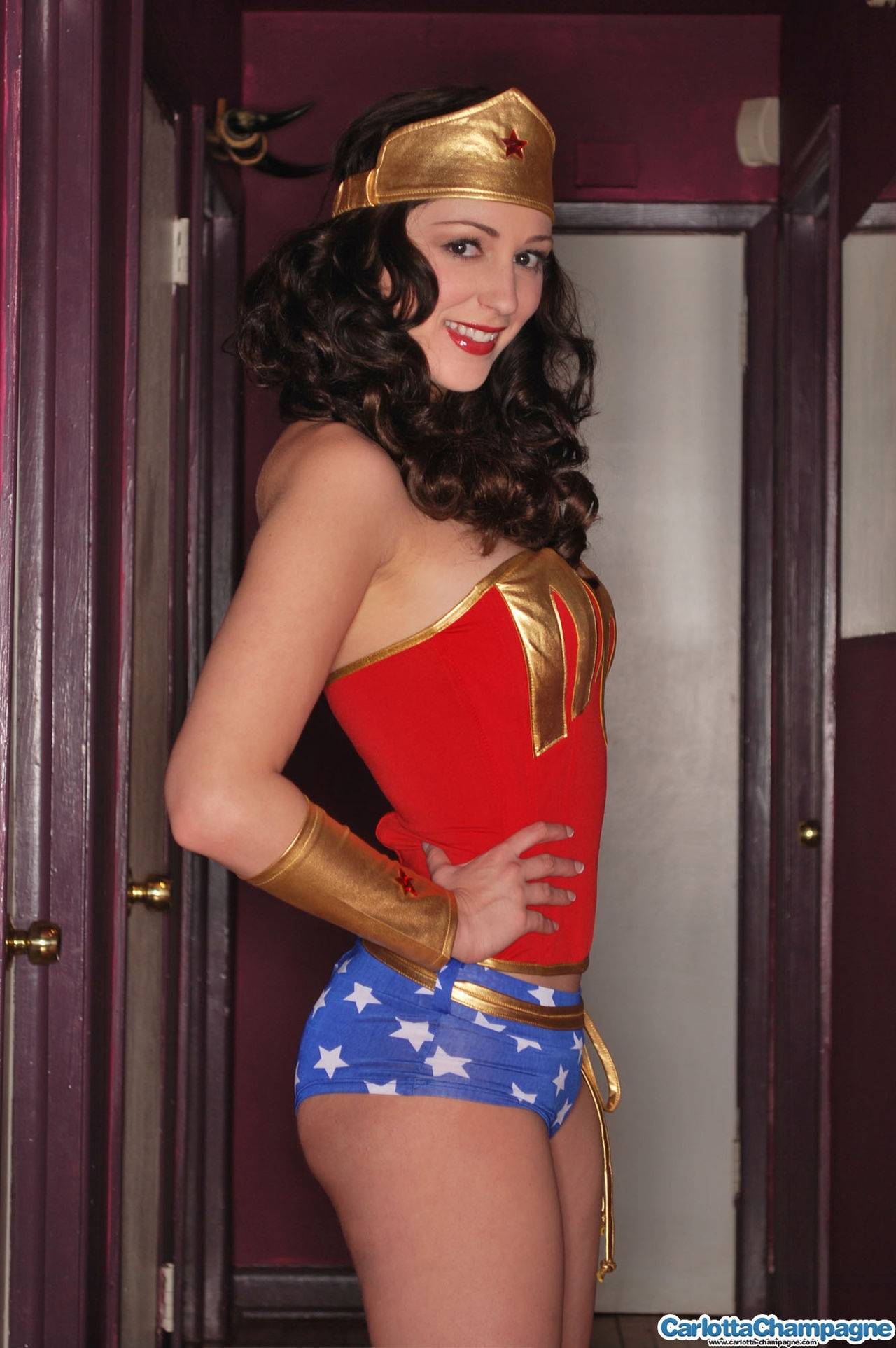 Essential Wonder Woman Cosplay 58