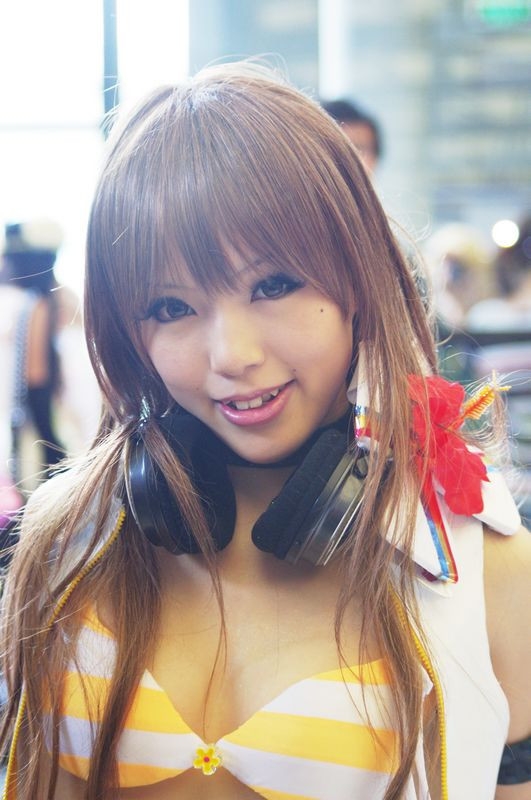 Iroha Umegiri (Beatmania IIDX 18 Resort Anthem) cosplay by Kipi! 103