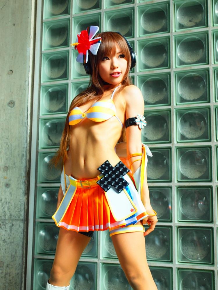 Iroha Umegiri (Beatmania IIDX 18 Resort Anthem) cosplay by Kipi! 24