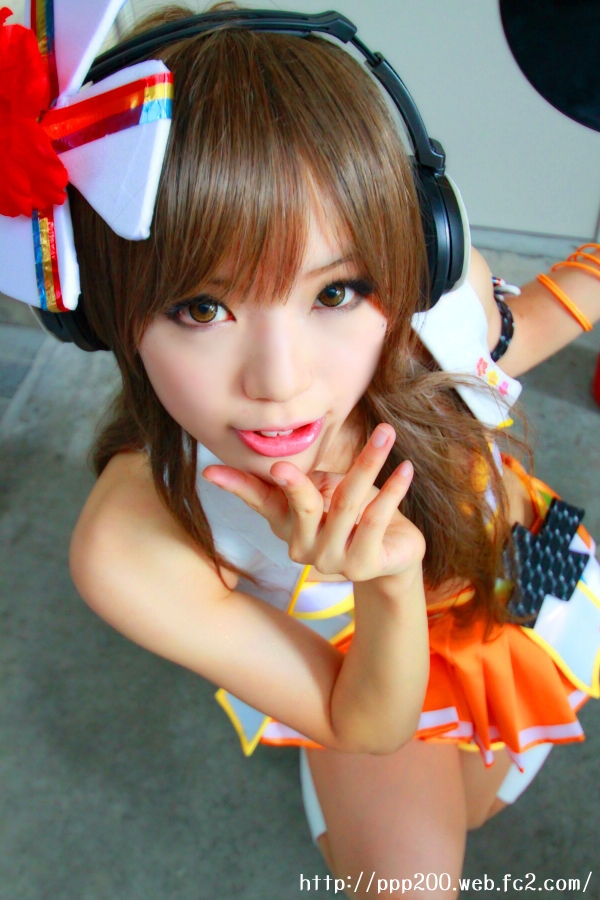 Iroha Umegiri (Beatmania IIDX 18 Resort Anthem) cosplay by Kipi! 40