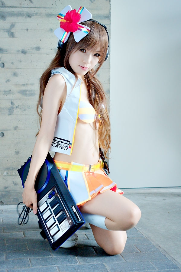 Iroha Umegiri (Beatmania IIDX 18 Resort Anthem) cosplay by Kipi! 51