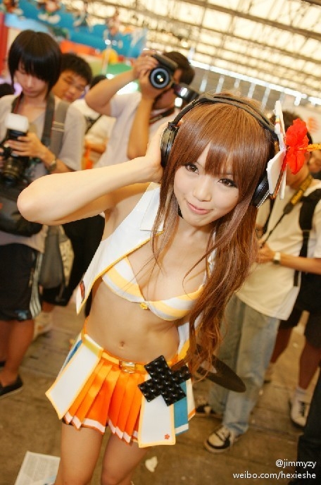 Iroha Umegiri (Beatmania IIDX 18 Resort Anthem) cosplay by Kipi! 64