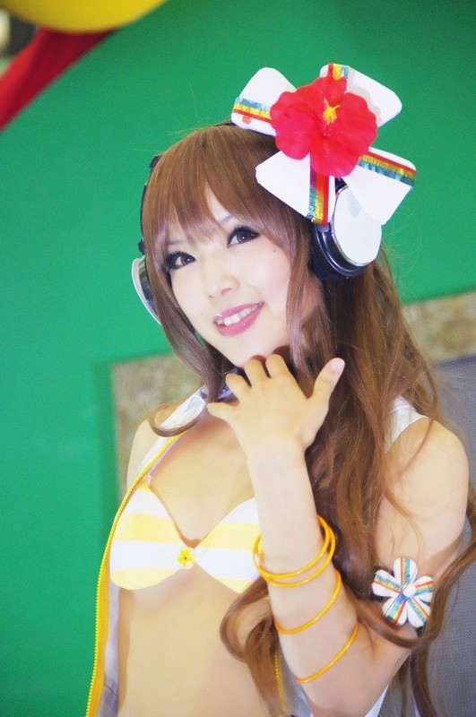 Iroha Umegiri (Beatmania IIDX 18 Resort Anthem) cosplay by Kipi! 82