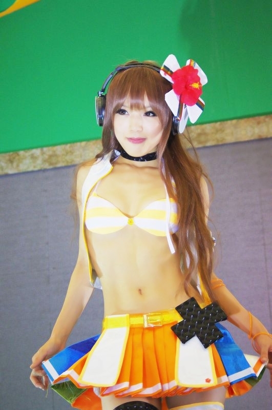Iroha Umegiri (Beatmania IIDX 18 Resort Anthem) cosplay by Kipi! 92