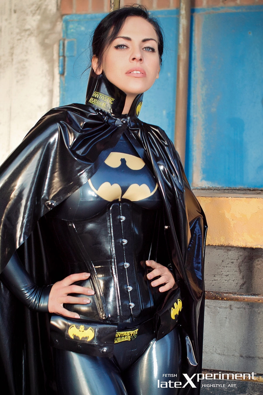 Cosplay Batgirl by Alexandra Corneille (DC) 4