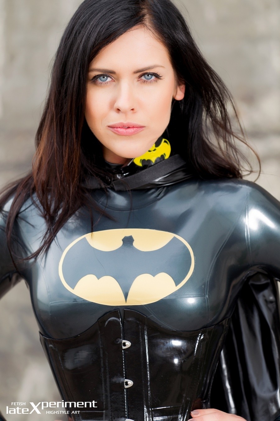 Cosplay Batgirl by Alexandra Corneille (DC) 76