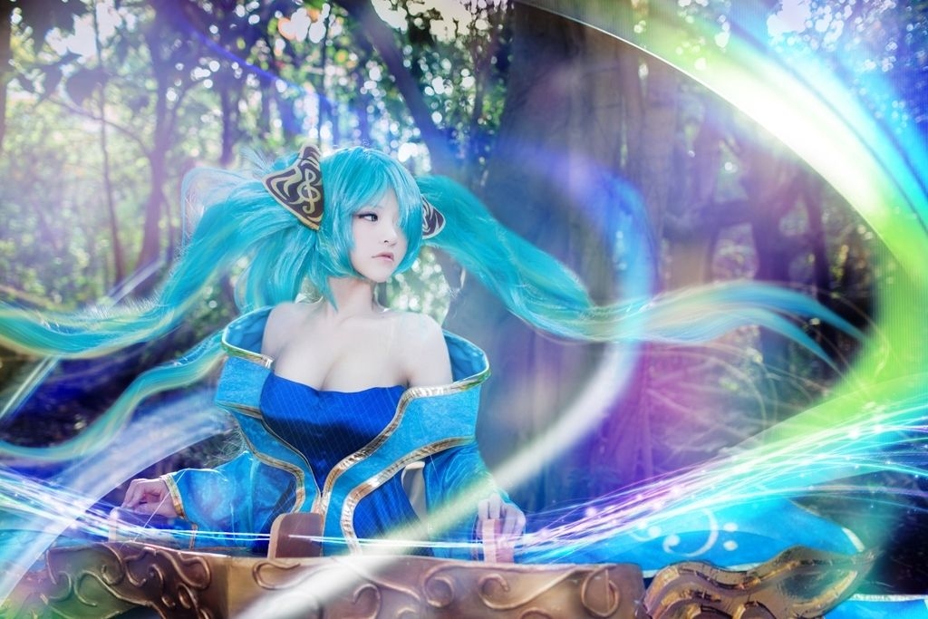 Best Sona Cosplay Collection UPDATE: 03/09/2004 99