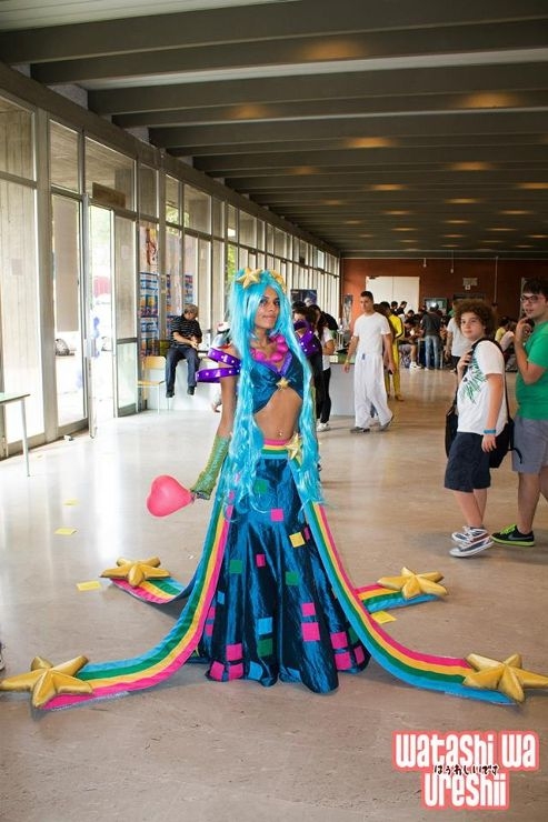 Best Sona Cosplay Collection UPDATE: 03/09/2004 123