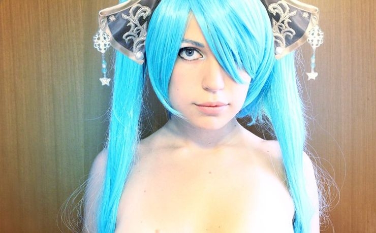 Best Sona Cosplay Collection UPDATE: 03/09/2004 140