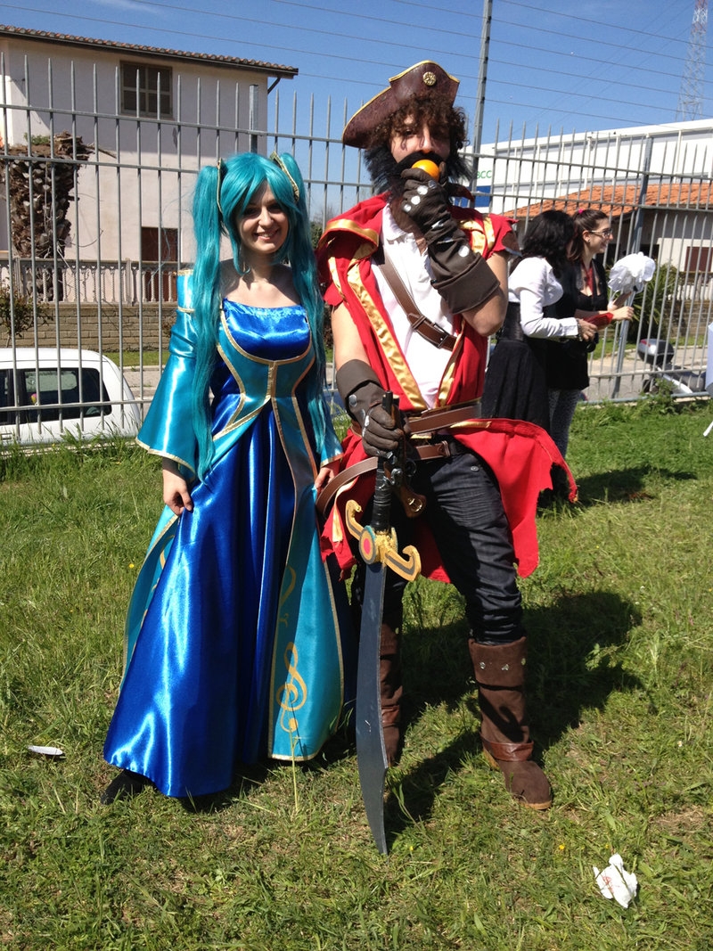 Best Sona Cosplay Collection UPDATE: 03/09/2004 190