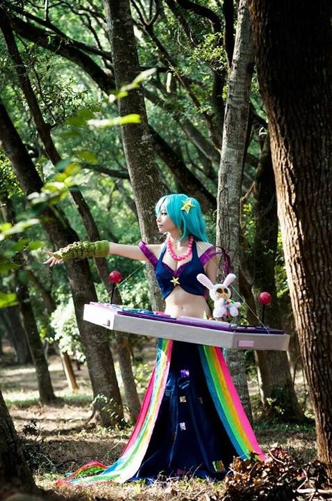 Best Sona Cosplay Collection UPDATE: 03/09/2004 205