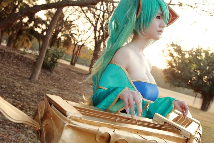 Best Sona Cosplay Collection UPDATE: 03/09/2004 214