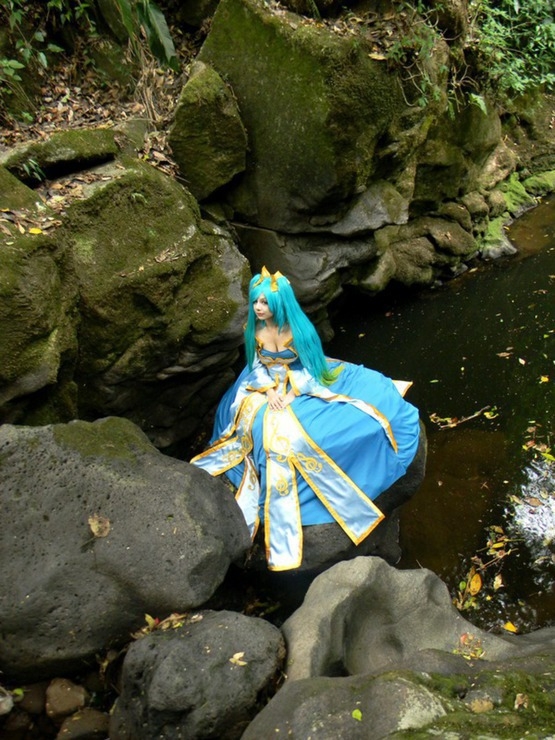 Best Sona Cosplay Collection UPDATE: 03/09/2004 216
