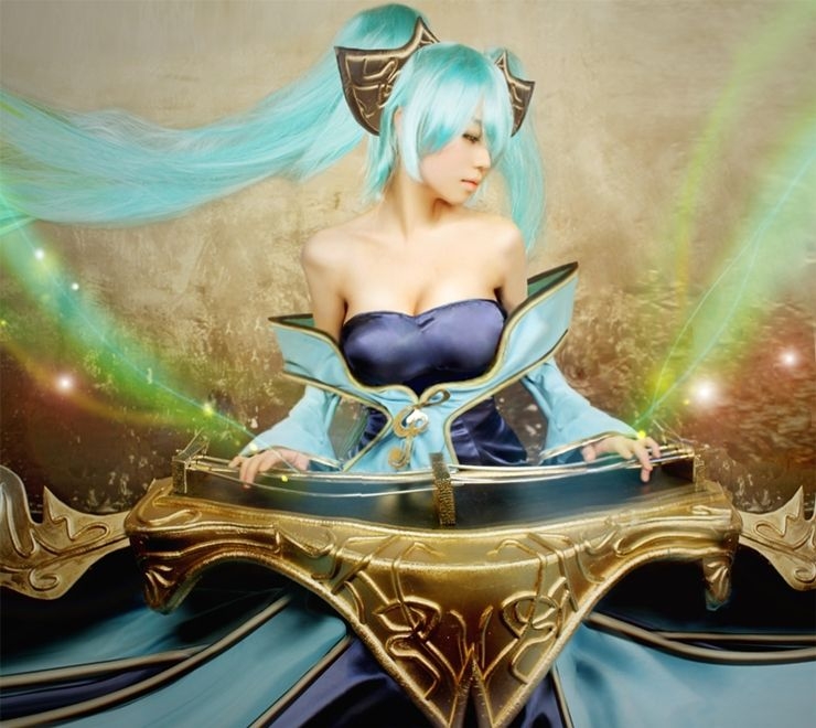 Best Sona Cosplay Collection UPDATE: 03/09/2004 40