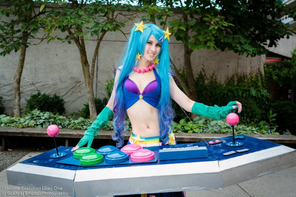 Best Sona Cosplay Collection UPDATE: 03/09/2004 69
