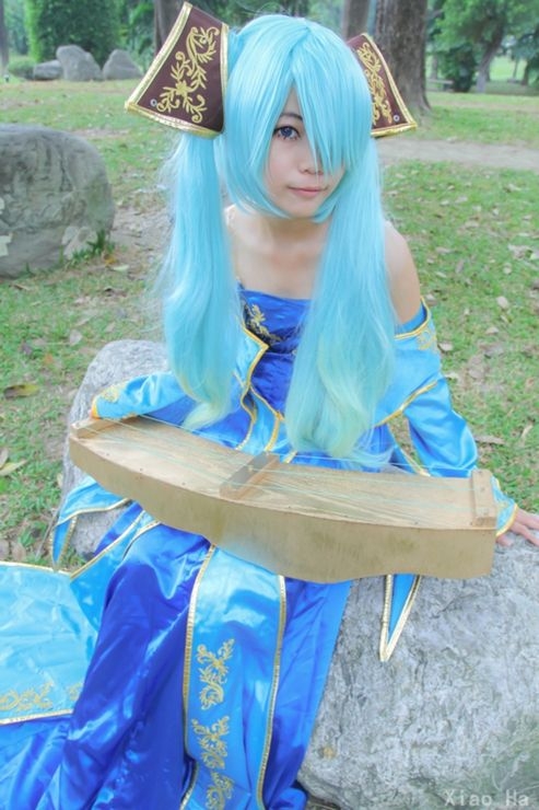 Best Sona Cosplay Collection UPDATE: 03/09/2004 7