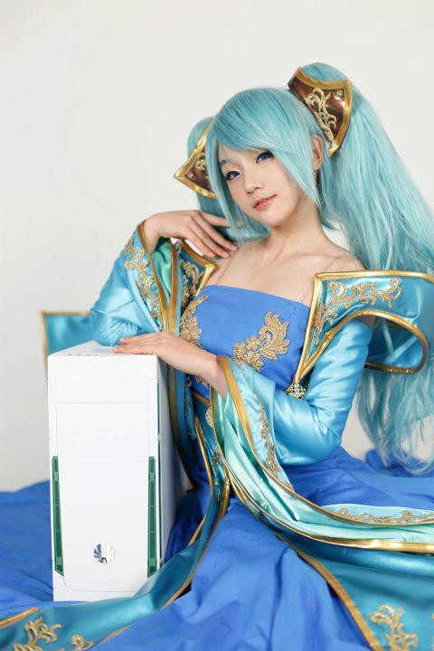 Best Sona Cosplay Collection UPDATE: 03/09/2004 83