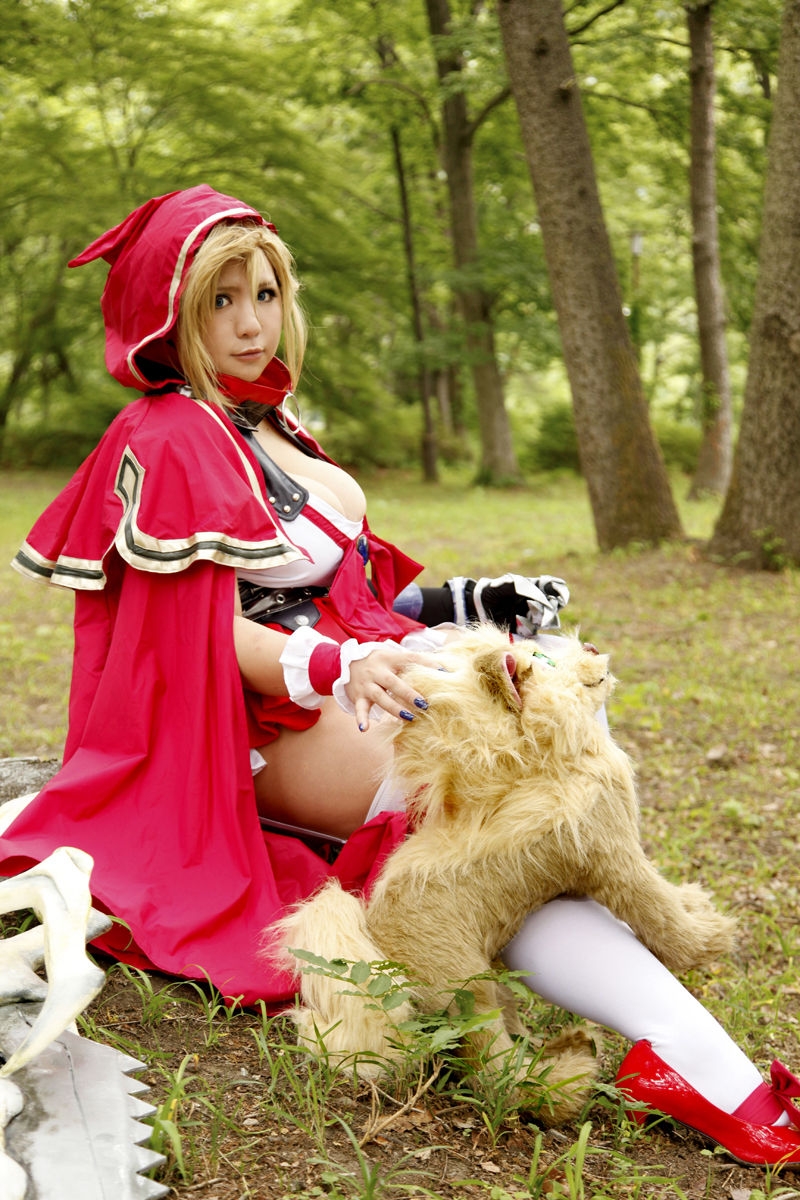 (C84) [mariposa luz de la luna (Chouzuki Maryou)] Red Forest (Queen's Blade) 127